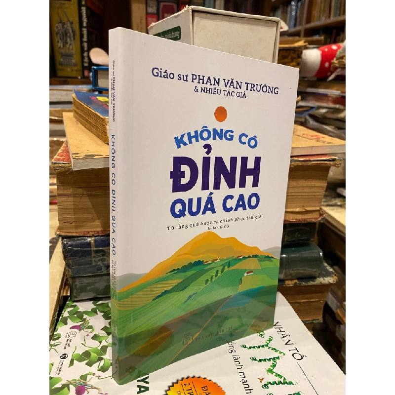 Không có đỉnh quá cao - Phan Văn Trường và nhiều tác giả 120510