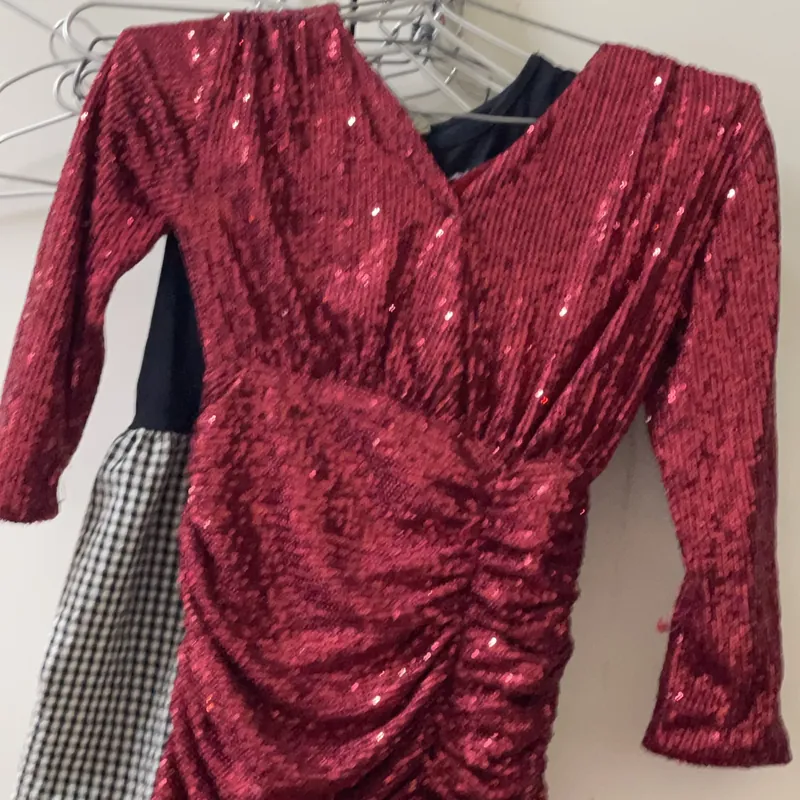 Thanh lý váy bé gái từ 15-19kg 605411