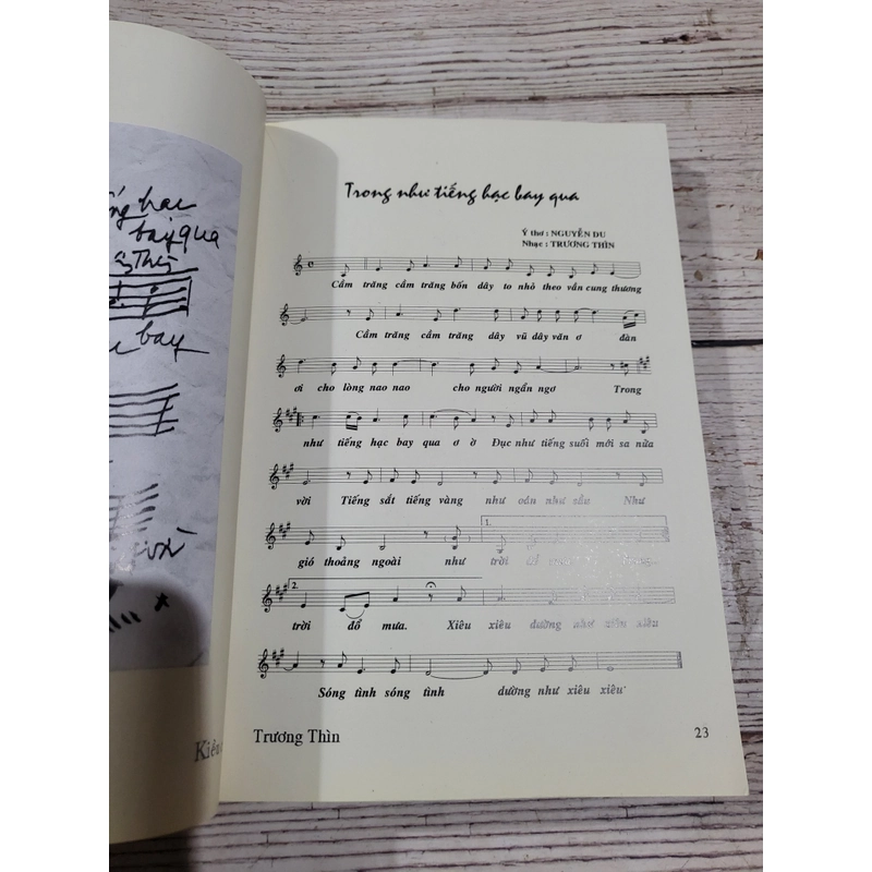Kiều Ca ( Phạm Thiên Thư, Trường Thìn phổ thơ) 328972