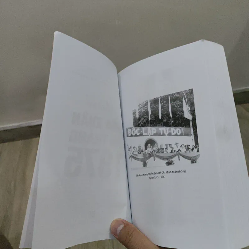 Nhớ Về Mùa Xuân Đại Thắng 1975  592767