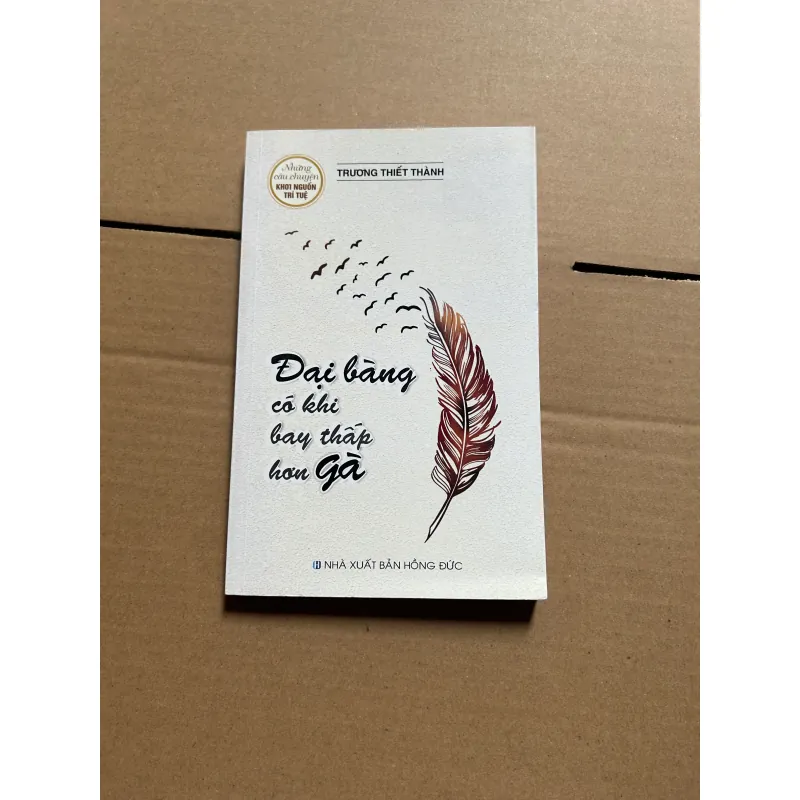 Đại bàng có khi bay thấp hơn gà 998549