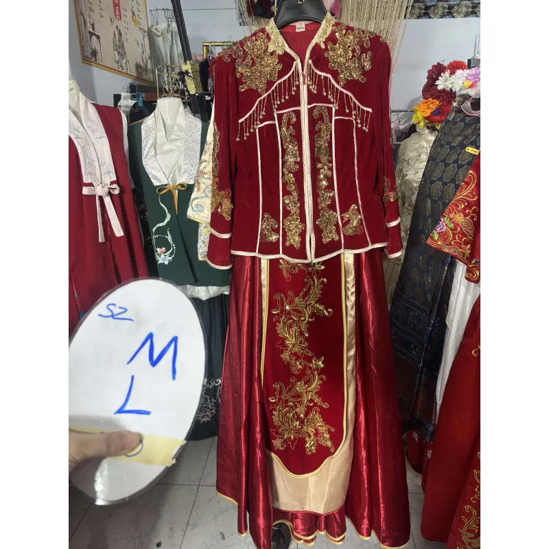 Hỷ phục , sét đỏ mặc Tết  789711