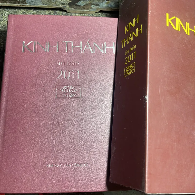 Kinh Thánh ấn bản 2011 fullbox bìa da 929858