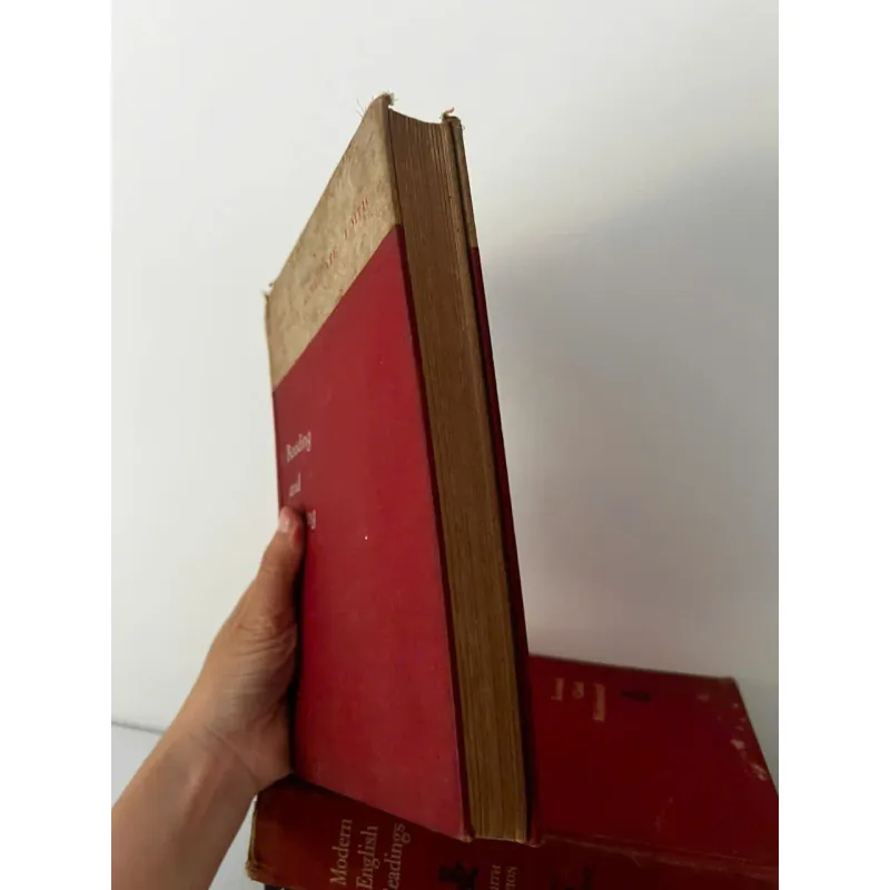 Reading and Writing 707561