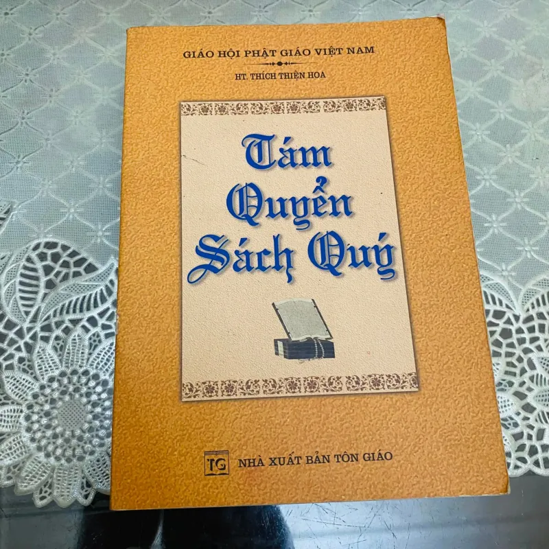 Tám Quyển Sách Quý -   Cố Hòa thượng Thích Thiện Hoa#HATRA 1007133