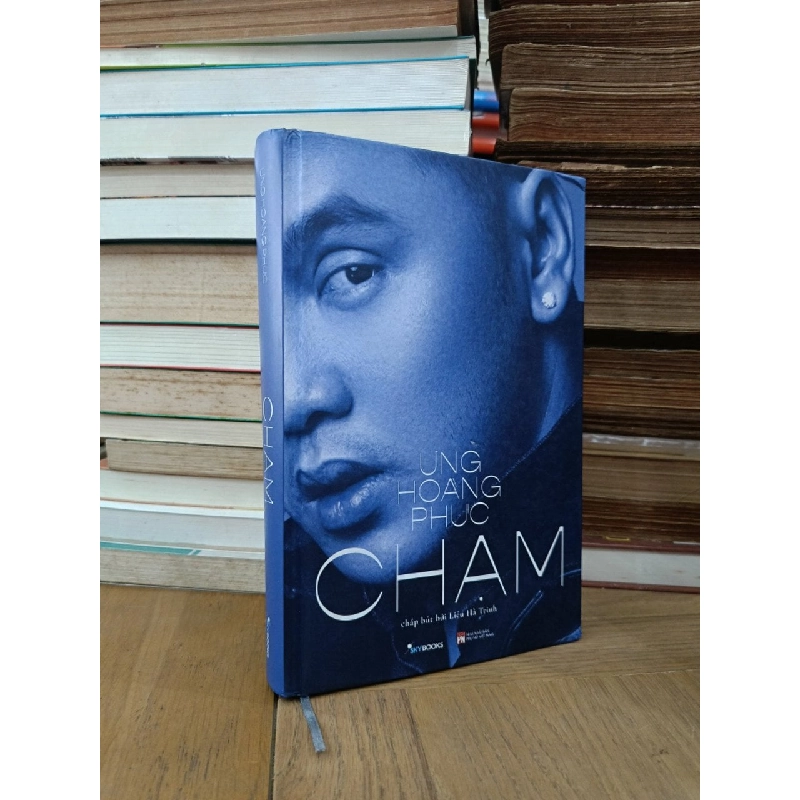 Chạm - Ưng Hoàng Phúc 460263