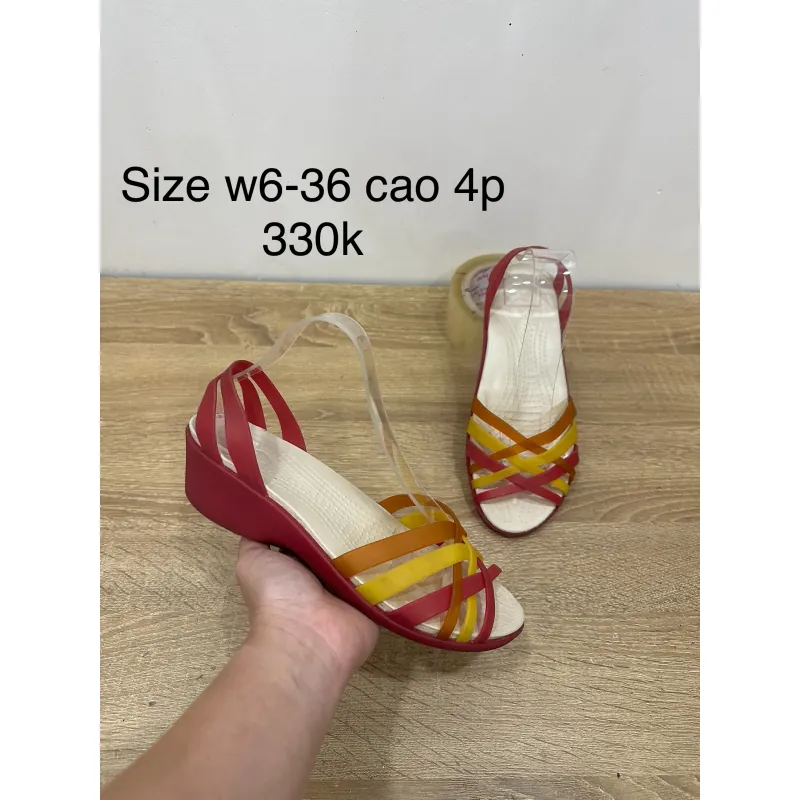 Giày crocs 2hand cao 4p size w6-36 độ mới cao hình chụp thật 989690