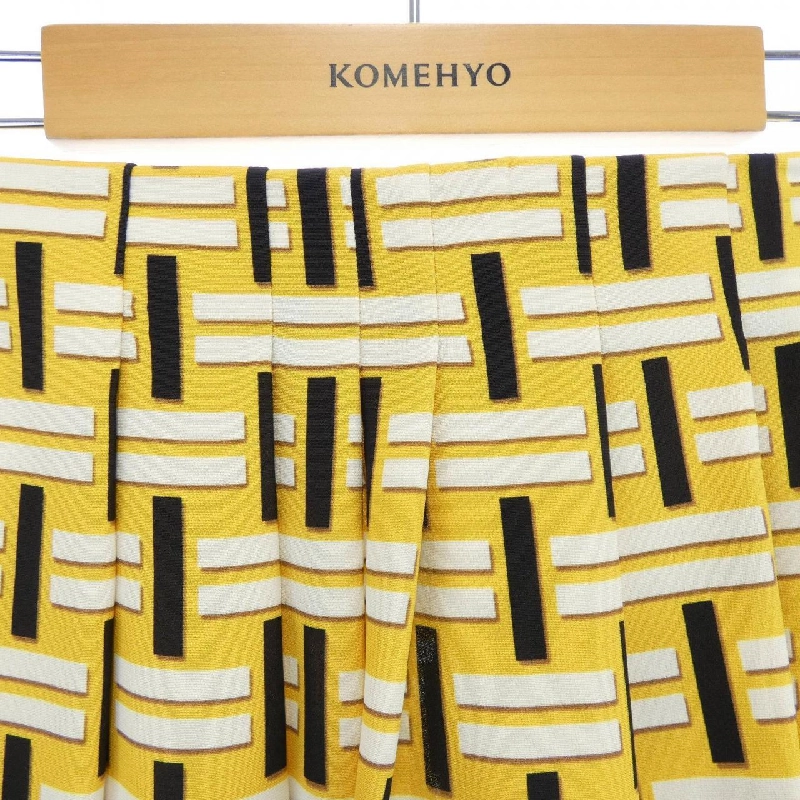 FENDI FQ6224 M6Q Váy - Hàng hiệu Chính hãng 817451