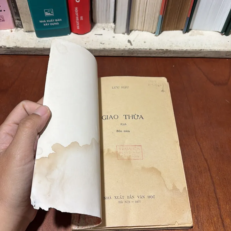 II Sách Xưa: Giao Thừa (Kịch) - Lưu Hậu - 1977 750570