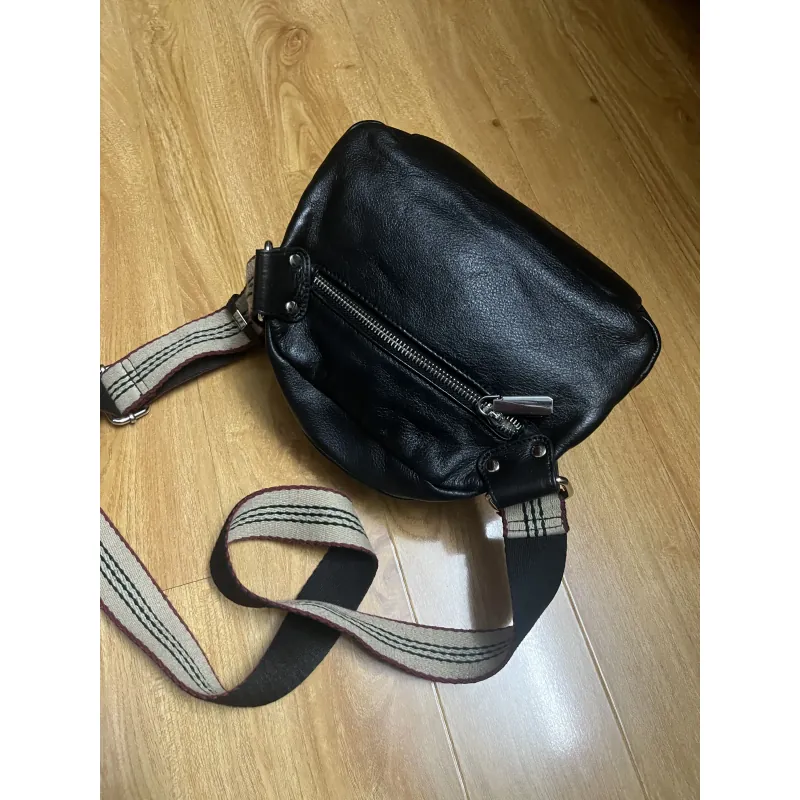 Túi nữ sz 20*24*10 da thật 2hand 934545