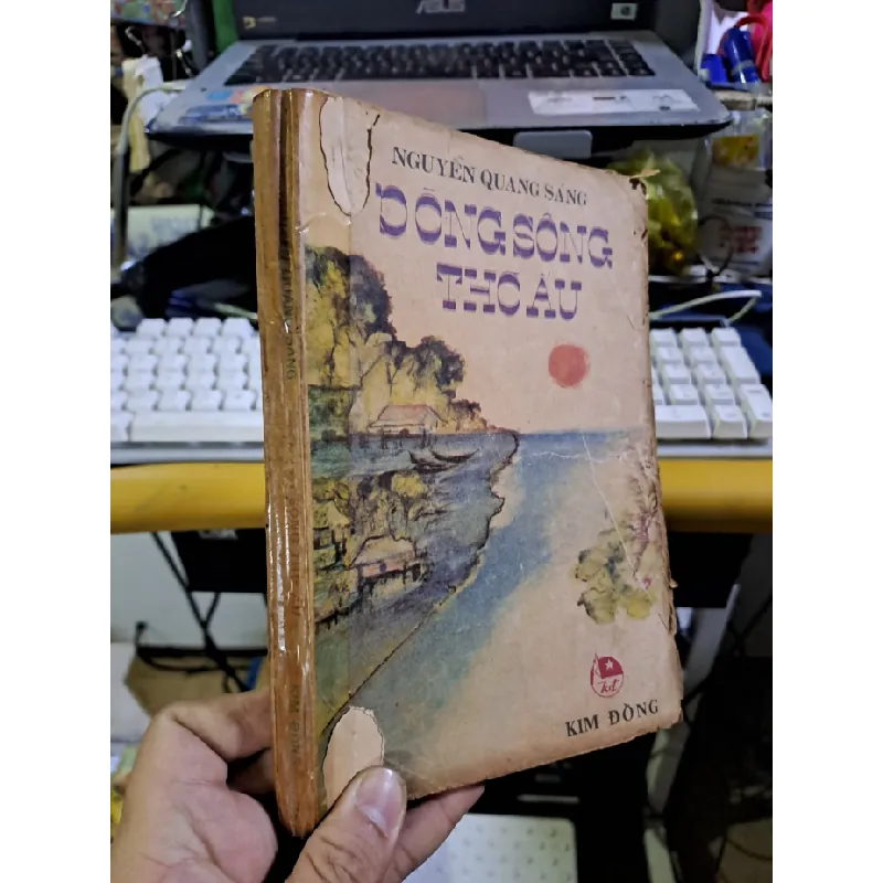 [Sách Cũ SCGR] Dòng sông thơ ấu Nguyễn Quang Sáng mới 80% ố rách bìa Văn học Việt Nam HCM1709 682735