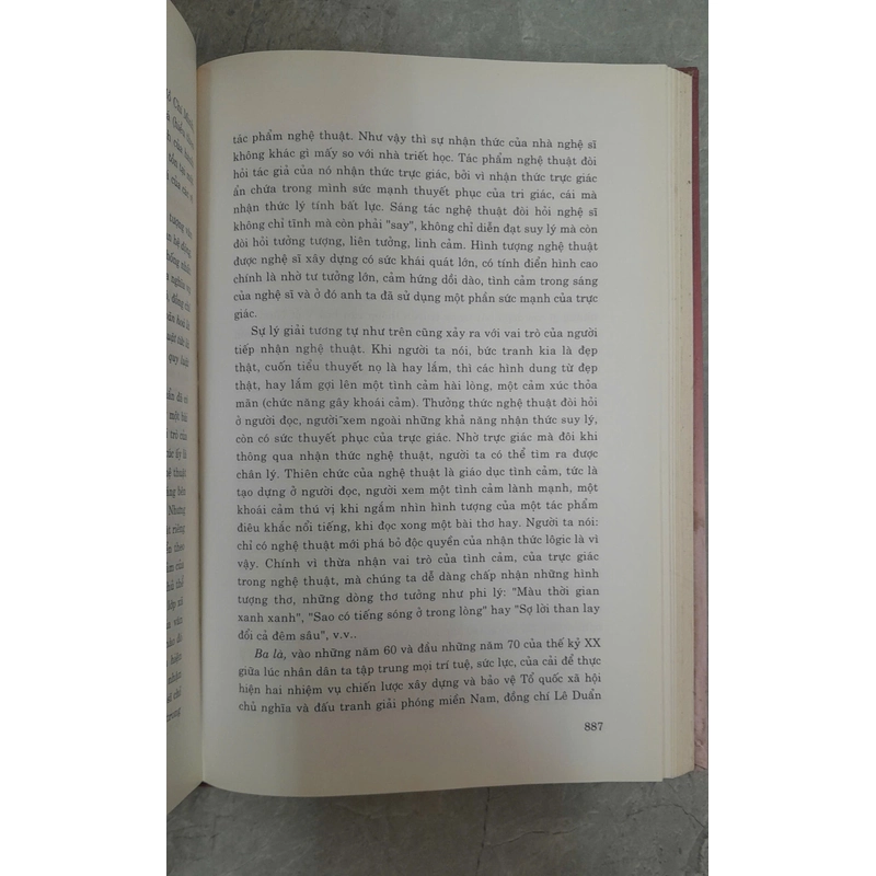 LÊ DUẨN - MỘT NHÀ LÃNH ĐẠO LỖI LẠC, MỘT TƯ DUY SÁNG TẠO LỚN CỦA CÁCH MẠNG VIỆT NAM 387995