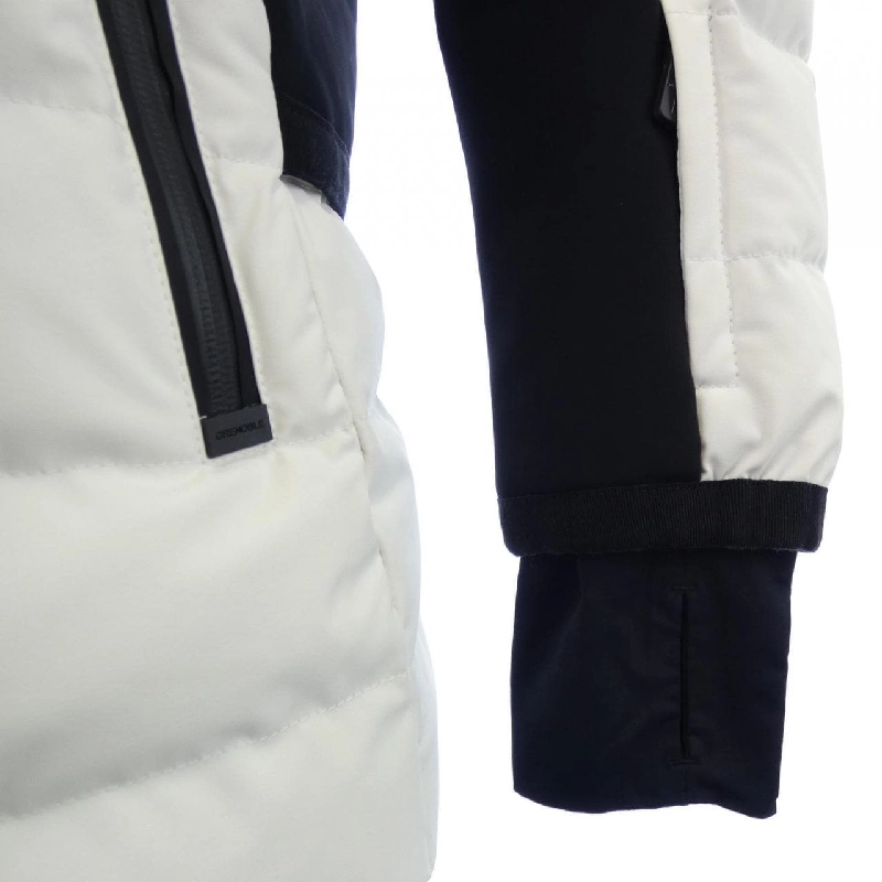 MONCLER GRENOBLE LAMOURA Áo khoác lông 632867