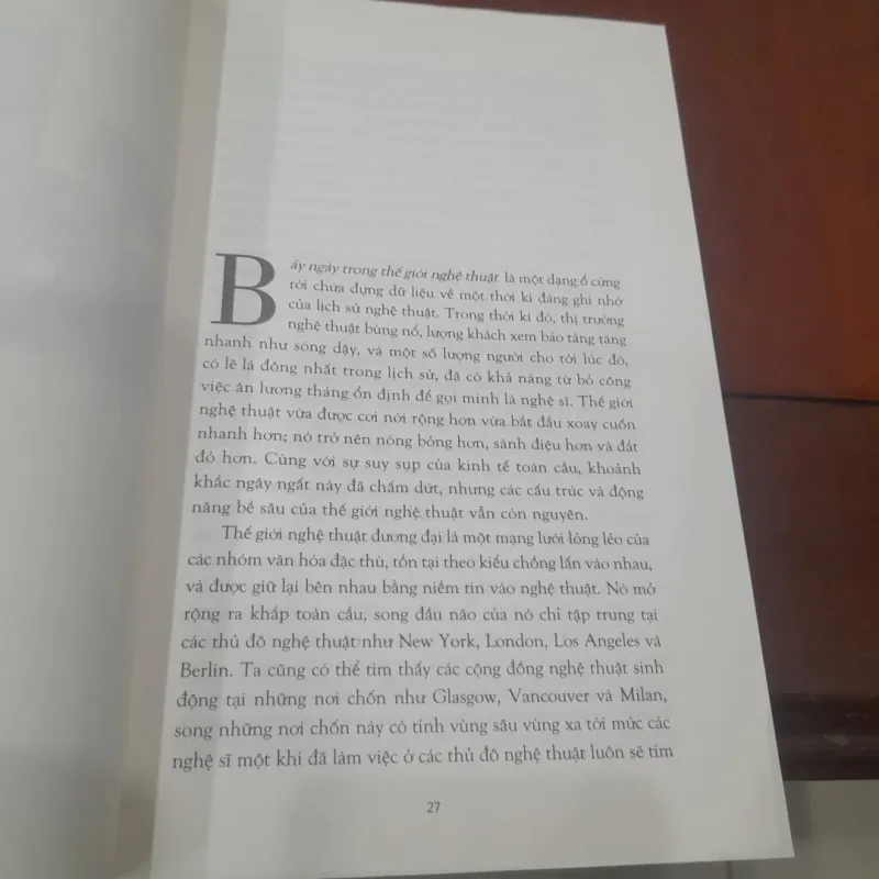 Sarah Thornton - BẢY NGÀY TRONG THẾ GIỚI NGHỆ THUẬT 791165