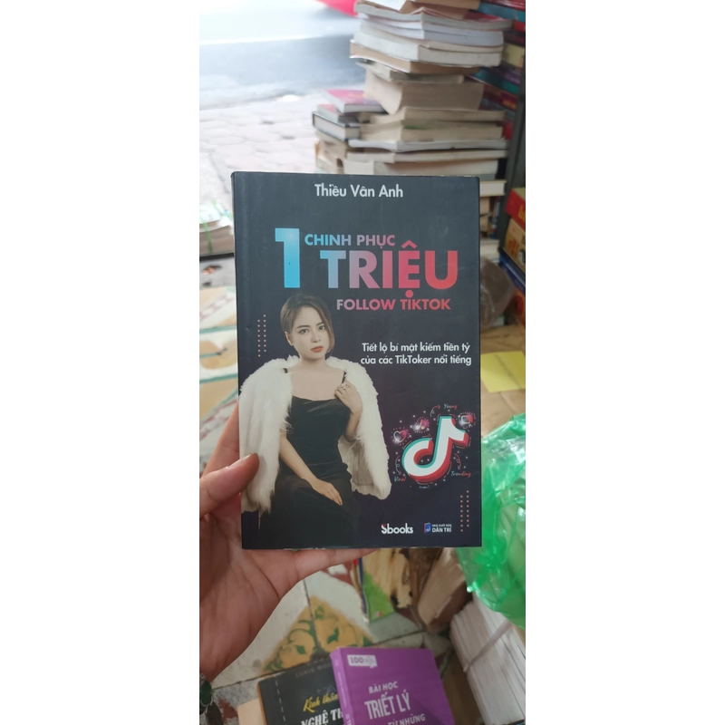 Trinh Phục 1 Triệu Follow Tiktok- Thiều Vân Anh 530867