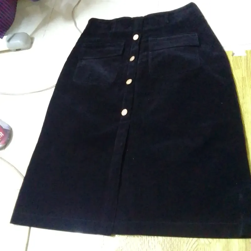 Chân váy nhưng, qua đầu gối, hãng Mèo, size L. 976851