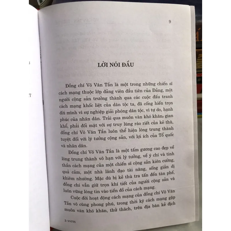 Võ Văn Tần - Tiểu Sử  627033