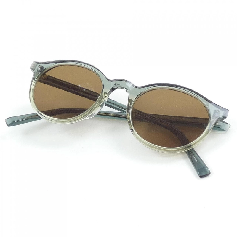 KÍNH MÁT A.D.S.R. 665050