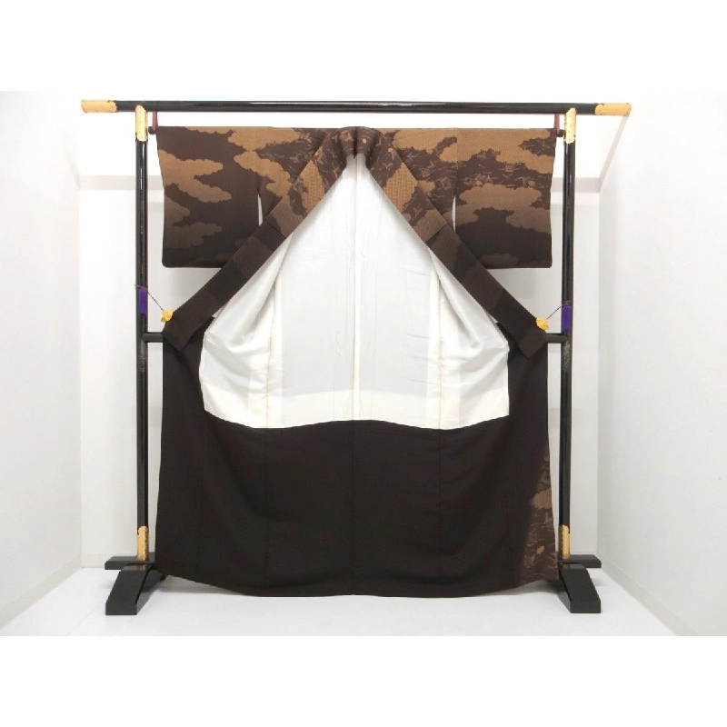 Kimono thăm viếng Chirimén với họa tiết vàng Yuzen và thêu - Hàng hiệu Authentic 883469