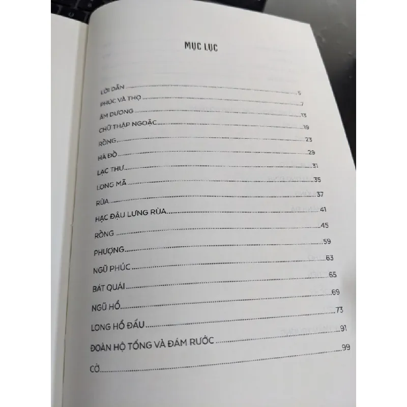 Biểu tượng, phù hiệu và đồ thờ của người An Nam - Gustave Dumoutier 673835