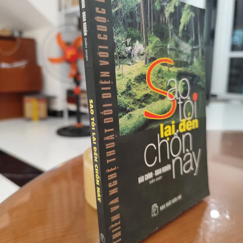 Sao tôi lại đến chốn này 592717