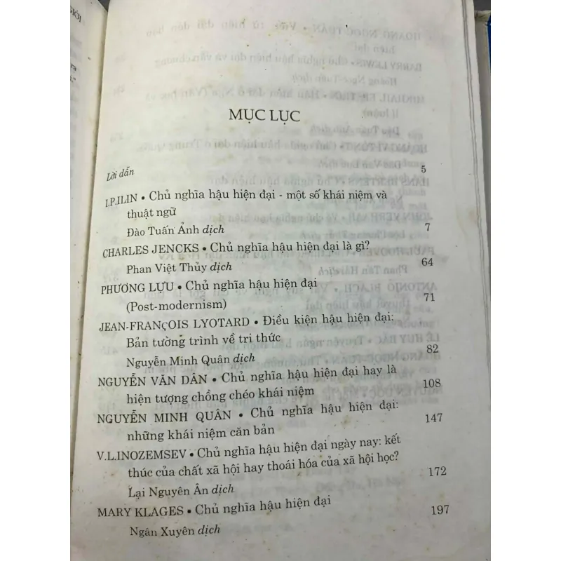 Văn Học Hậu Hiện Đại Thế Giới - Những Vấn Đề Lý Thuyết 1025615