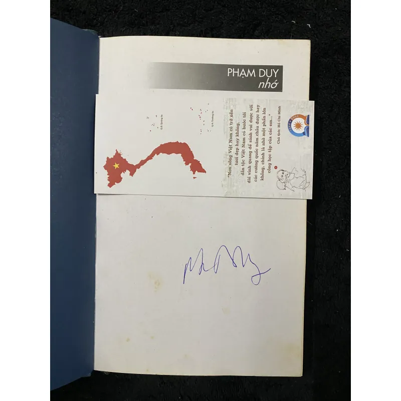 Nhớ -Hồi ức Phạm Duy bản đặc biệt có chữ ký  1008522