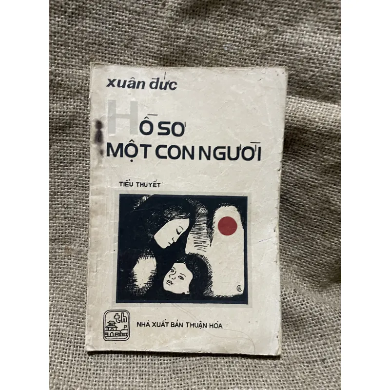 Hồ sơ của con người -Xuân Đức 933457