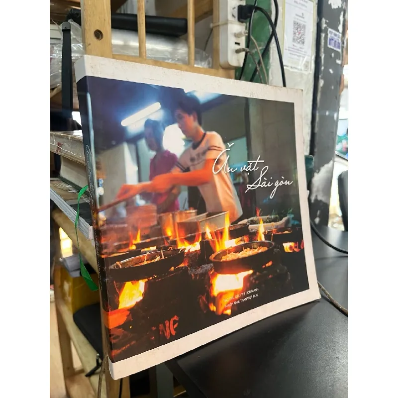 Ăn vặt Sài Gòn - Trần Việt Đức, Chu Thị Hồng Anh 129025