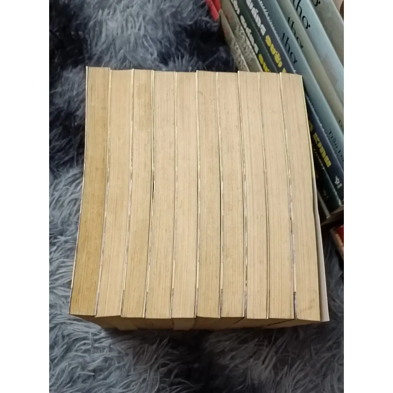 Lộc đỉnh ký (Kim Dung) 934513