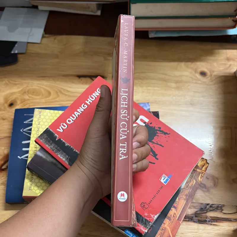 II Tìm Hiểu Về Trà: Lịch Sử Của Trà - LAURA C. MARTIN - 2019 700980