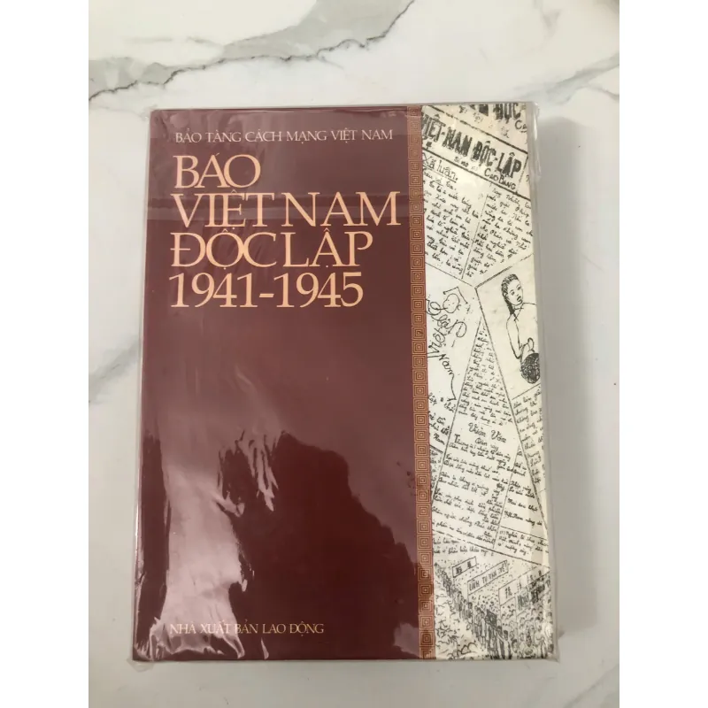 Báo Việt Nam Độc Lập 1941-1945 - Bảo tàng Cách mạng Việt Nam 762759
