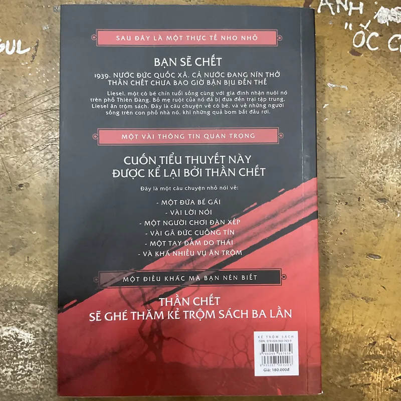 [LỊCH SỬ] Kẻ trộm sách - Markus Zusak 733016