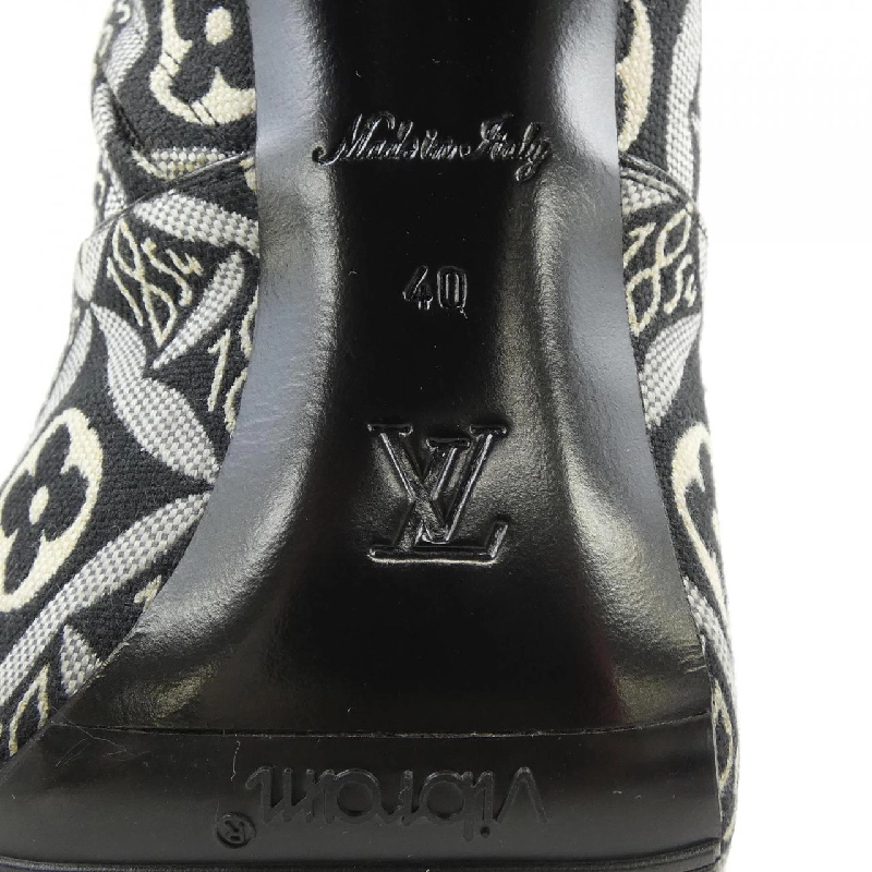 Giày boot LOUIS VUITTON SINCE 1854 - Hàng hiệu Authentic 828393