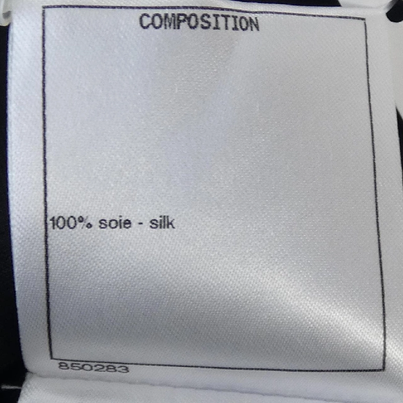 Chanel CHANEL P72427V63957 22P Áo thun 628239