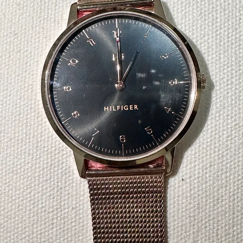 Đồng hồ Tommy Hilfiger size 36 unisex 570113