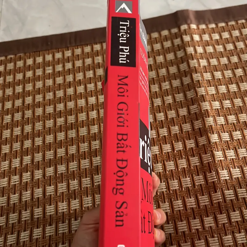 Sách Triệu Phú môi giới bất động sản 1013056