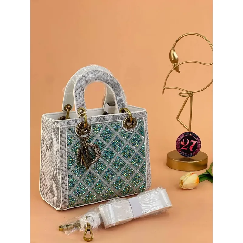 Siêu phẩm dior 702646