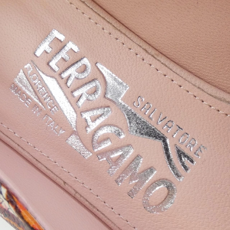 Giày SALVATORE FERRAGAMO 655817