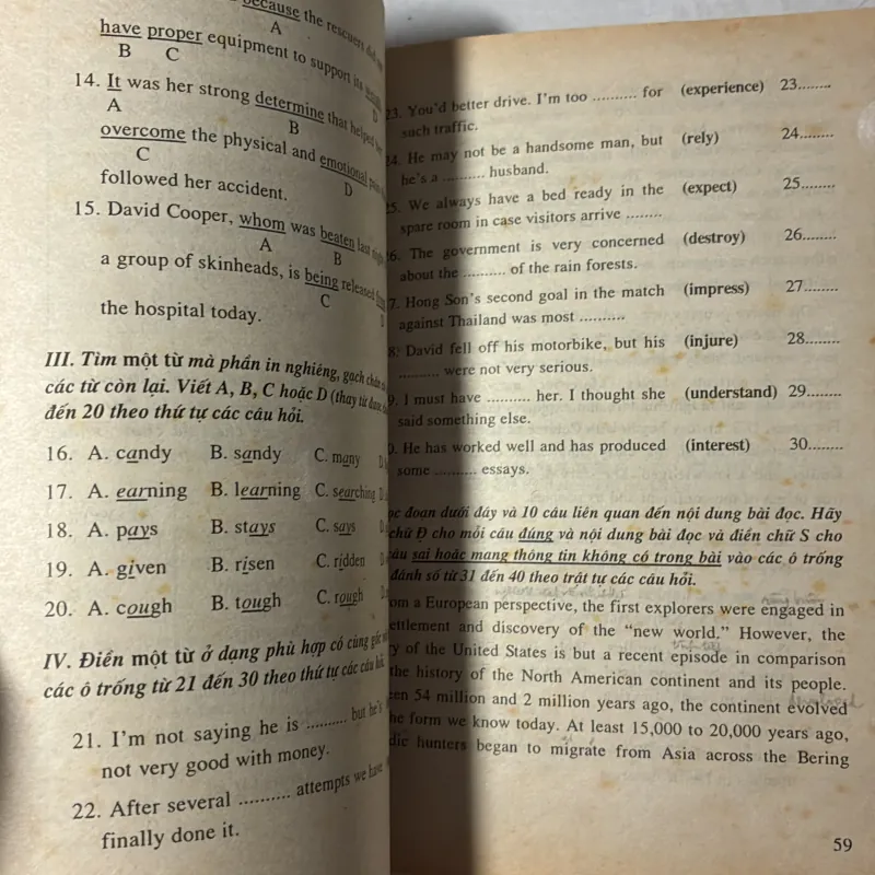 Giới thiệu đề thi tuyển sinh Tiếng Anh 1006012