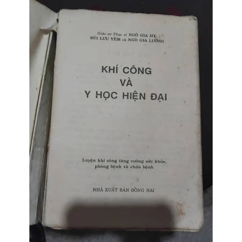 Khí công và y học hiện đại  1030440