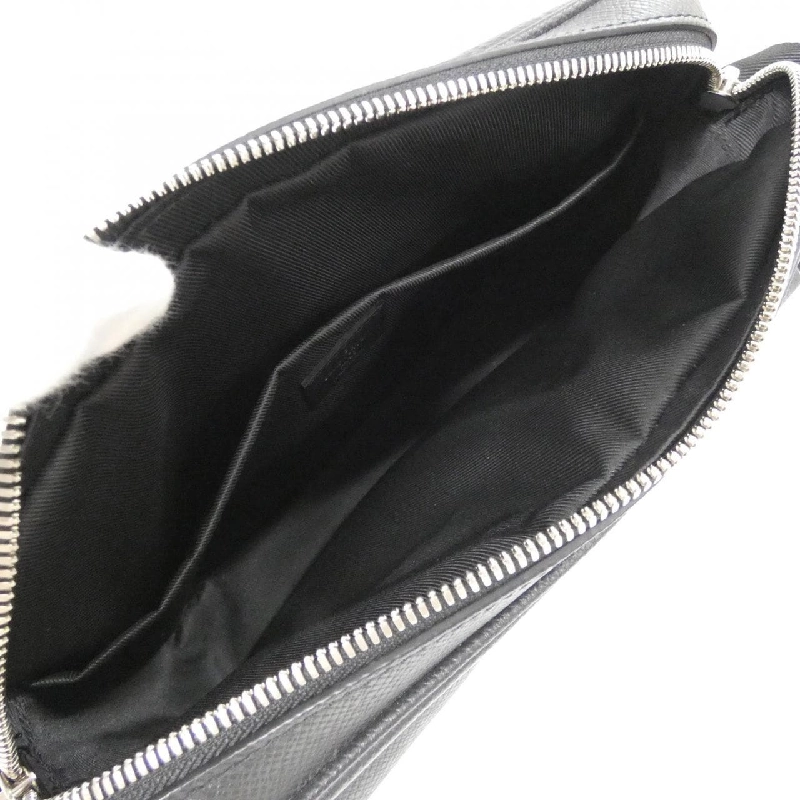 Túi đeo chéo Louis Vuitton Taiga Lama Outdoor Messenger PM M30233 - Hàng hiệu Chính hãng 767703