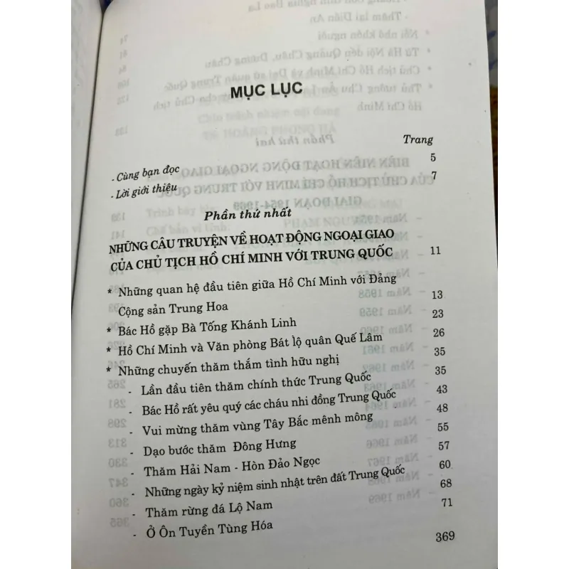 Chủ Tịch Hồ Chí Minh Với Trung Quốc 1022225