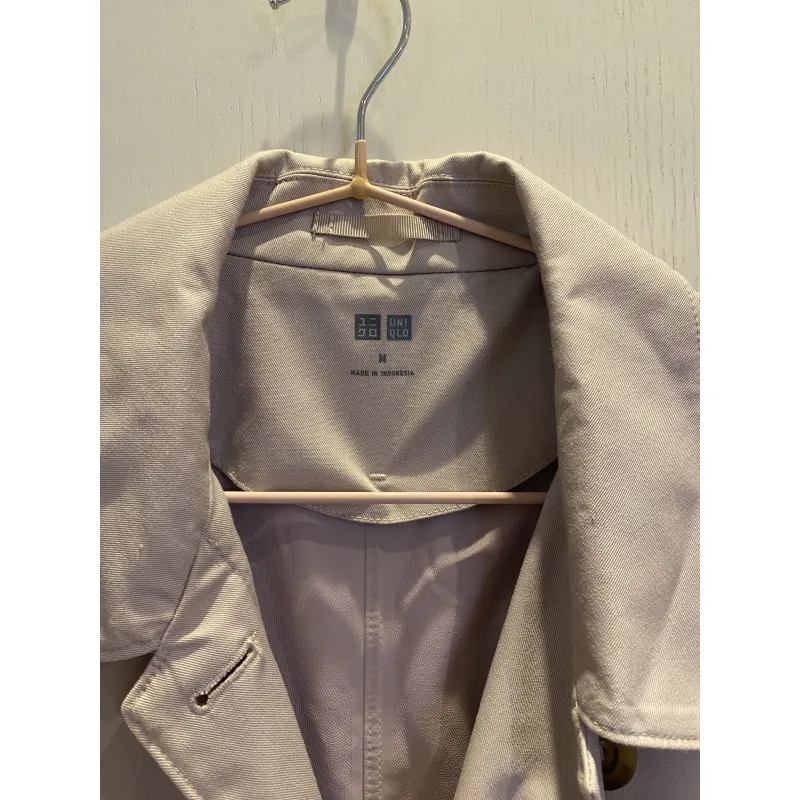 Áo khoác Uniqlo mua tại store UK. Size M. Ít mặc. Kiểu cổ điển dễ mặc. Không đổi trả.  781755