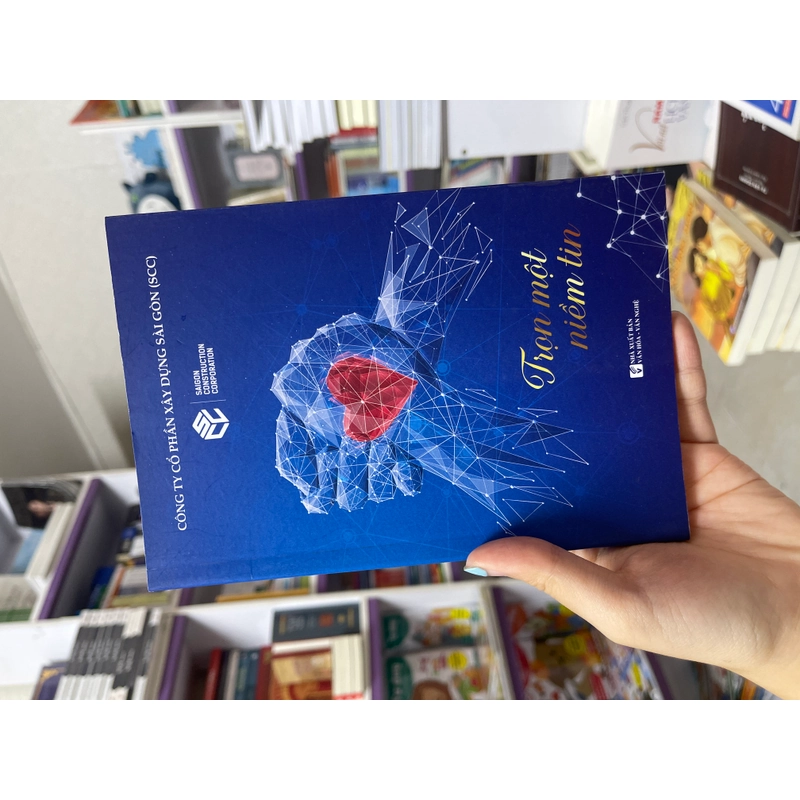 Trọn một niềm tin 494428