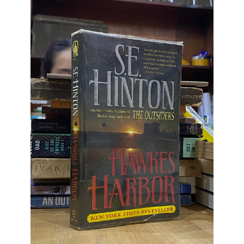 Hawkes Harbor - S. E. Hinton 522102
