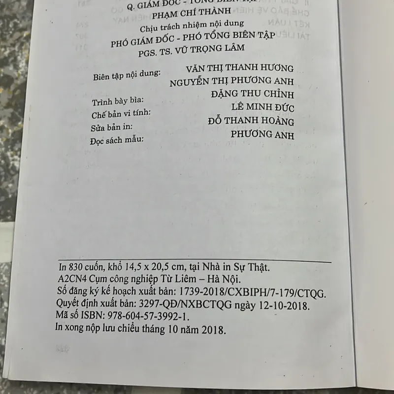 [luật - chính trị] Xây dựng và hoàn thiện cơ chế bảo vệ hiến pháp - Nguyễn Quốc Sửu 570641