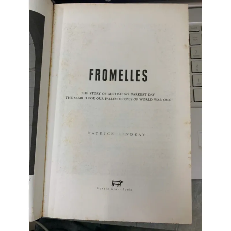 FROMELLES (TRẬN FROMELLES) - PATRICK LINDSAY 779056