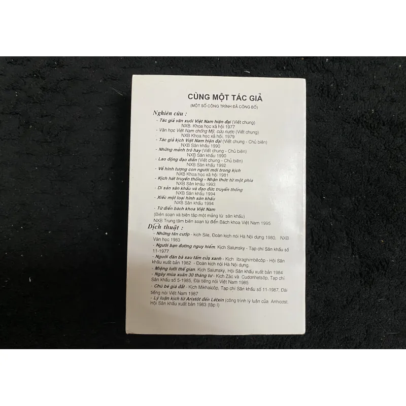 Diện mạo sân khấu: Nghệ sĩ và tác phẩm - Tất Thắng 1021952