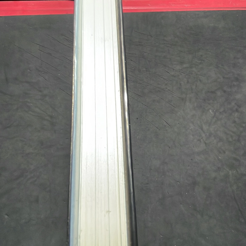 Những bá chủ không gian Christian Davenport 320029